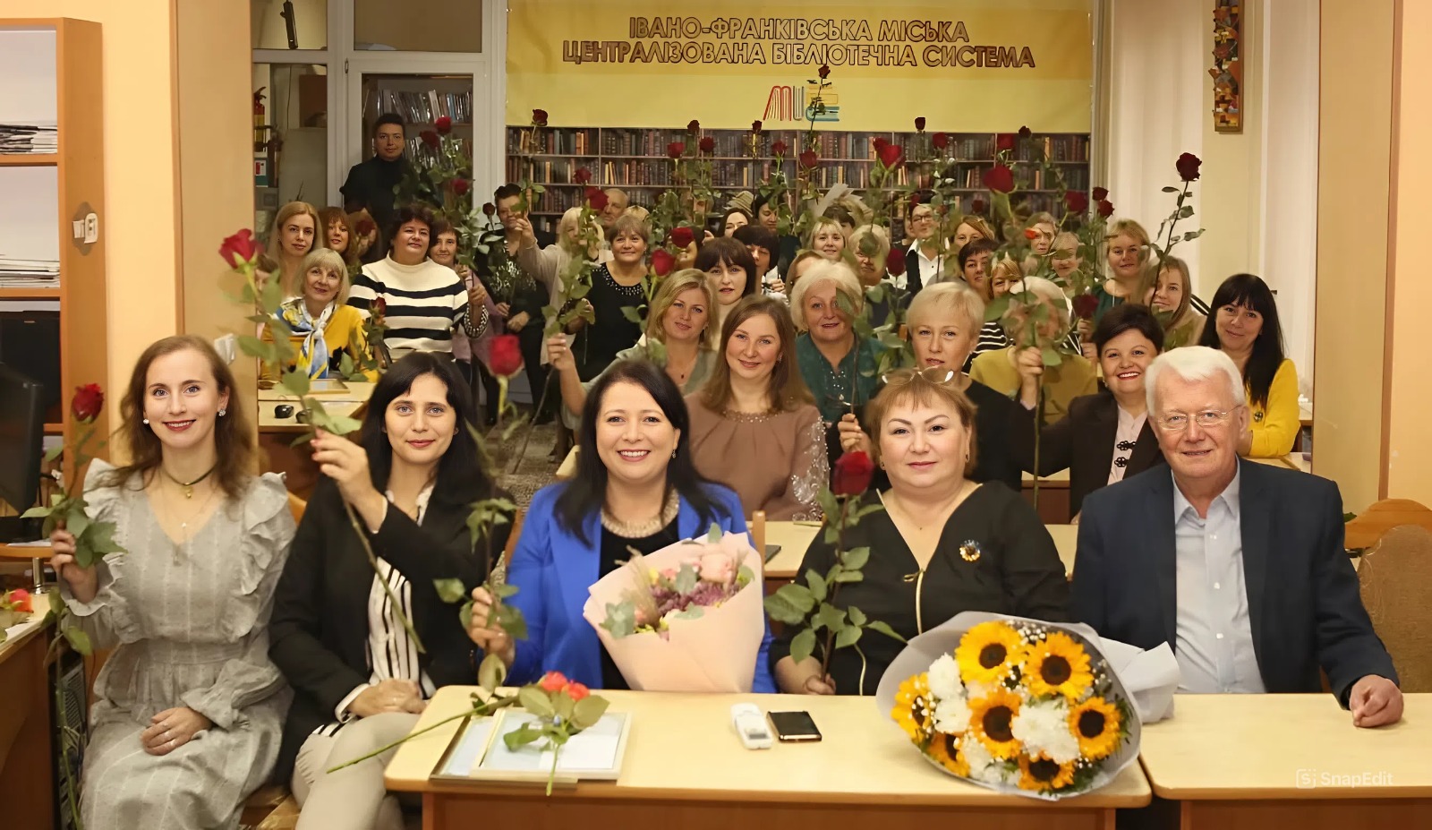 БІБЛІОТЕКАРІ ВІДЗНАЧИЛИ СВОЄ ПРОФЕСІЙНЕ СВЯТО