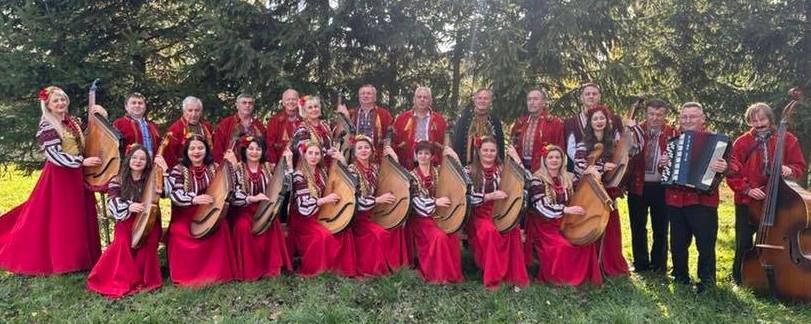 МУНІЦИПАЛЬНА КАПЕЛА БАНДУРИСТІВ ВИСТУПИЛА У ТИСМЕНИЧАНАХ