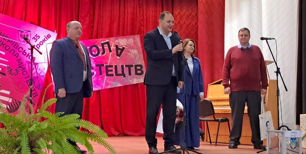 ПІДПЕЧЕРІВСЬКА ШКОЛА МИСТЕЦТВ ВІДЗНАЧИЛА СВОЄ 35-РІЧЧЯ