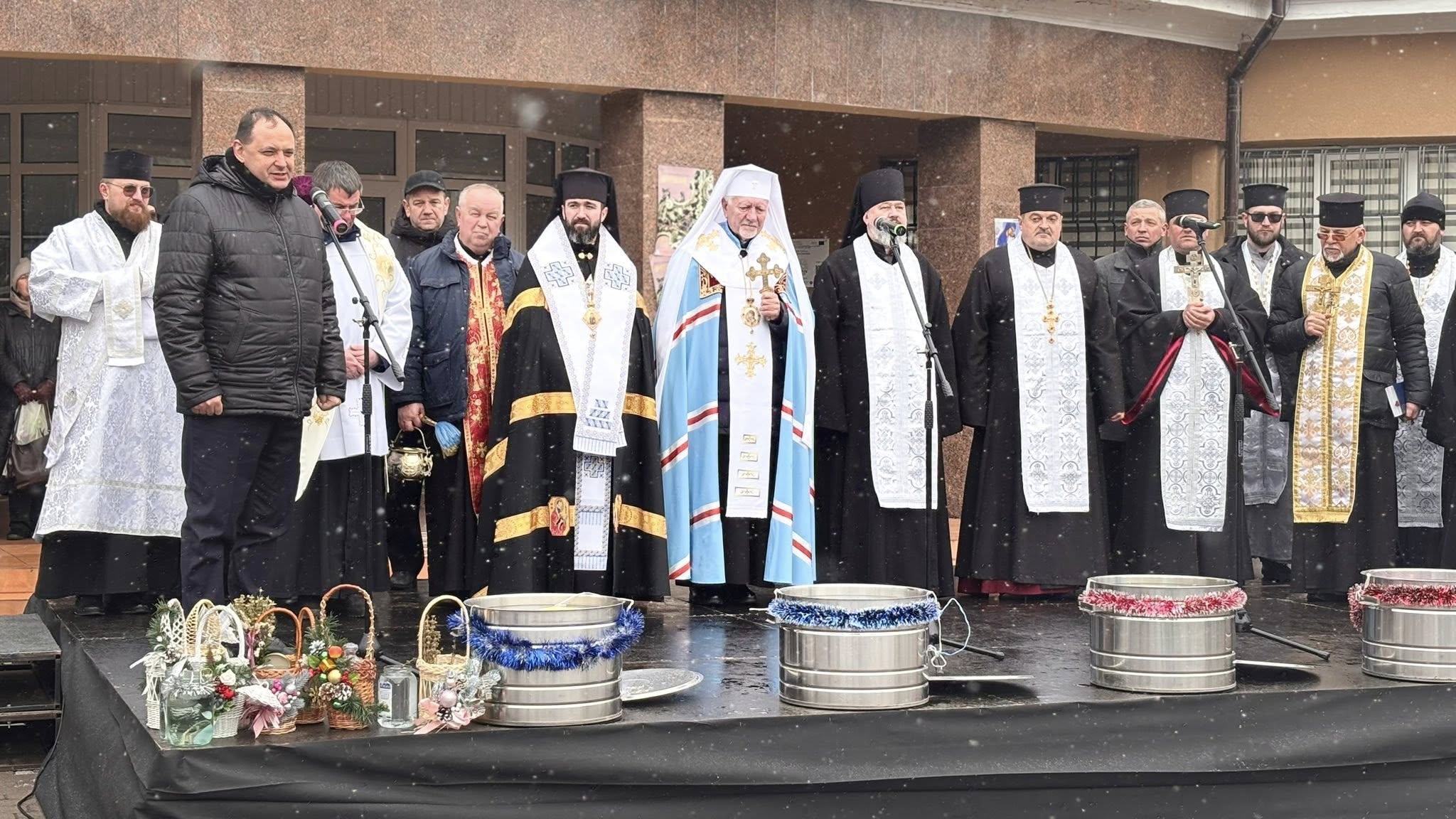 СВЯТКОВЕ ДІЙСТВО «НЕБЕСНЕ СЯЙВО БОГОЯВЛЕННЯ ГОСПОДНЬОГО»