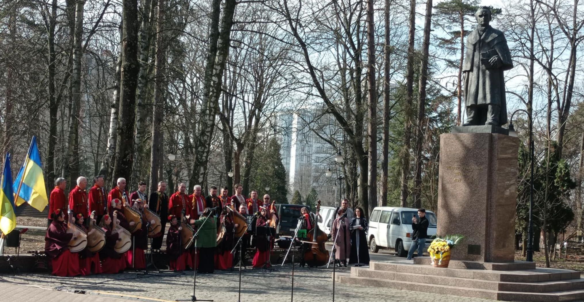 УРОЧИСТЕ ВІЧЕ З НАГОДИ ВІДЗНАЧЕННЯ 211 РІЧНИЦІ ВІД ДНЯ НАРОДЖЕННЯ Т. ШЕВЧЕНКА