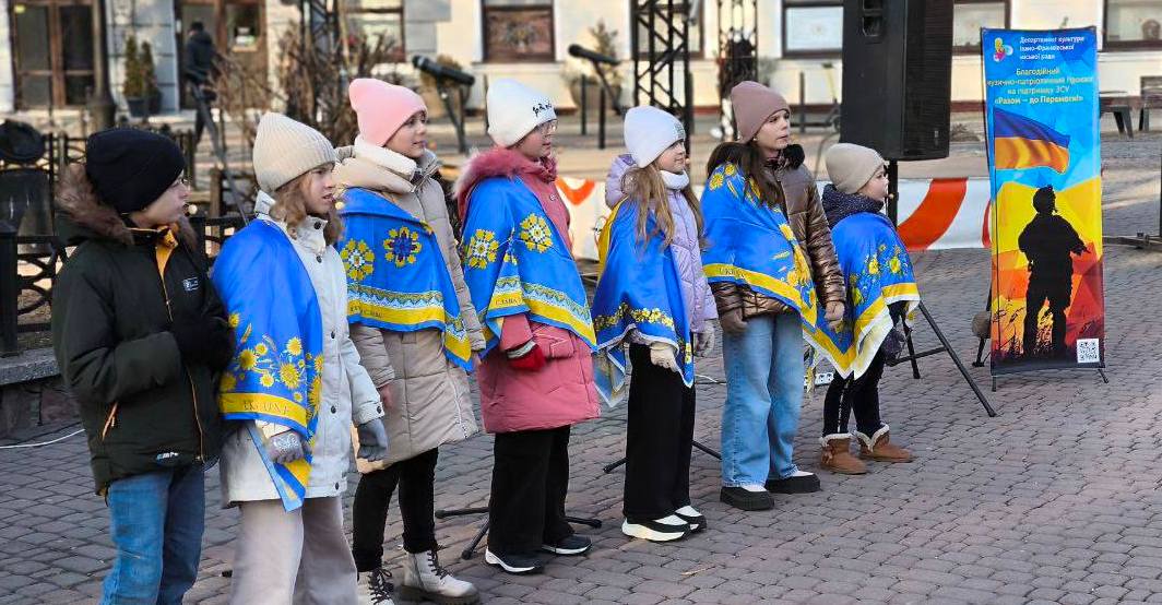 ТРИВАЄ ПРОЄКТ "З ПІСНЕЮ – ДО ПЕРЕМОГИ!"