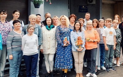 ПРЕЗЕНТАЦІЯ КНИГИ «АПЕЛЬСИН В КАЛЮЖІ» ЛЮДМИЛИ БАРАН