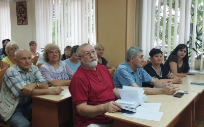 ВРУЧЕННЯ ЛІТЕРАТУРНОЇ ПРЕМІЇ ІМ. ПАВЛА ДОБРЯНСЬКОГО "ЧОКОЛЯДОВИЙ КАПЕЛЮХ"