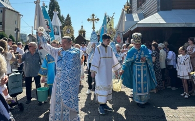 ХРАМОВИЙ ПРАЗНИК У КРИХІВЦЯХ
