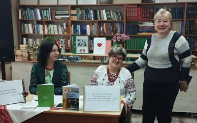 ТВОРЧА ЗУСТРІЧ З ПОЕТКОЮ ОЛЕНОЮ ВІРСТЮК «ОСІННІЙ БЛЮЗ»