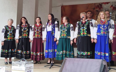 ТВОРЧІ КОЛЕКТИВИ З РАДЧІ ТА ЧЕРНІЄВА ВИСТУПИЛИ НА "МЕЛОДІЯХ ПАРКУ"