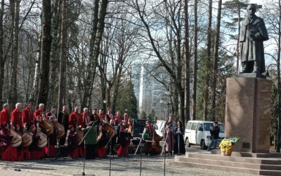 УРОЧИСТЕ ВІЧЕ З НАГОДИ ВІДЗНАЧЕННЯ 211 РІЧНИЦІ ВІД ДНЯ НАРОДЖЕННЯ Т. ШЕВЧЕНКА