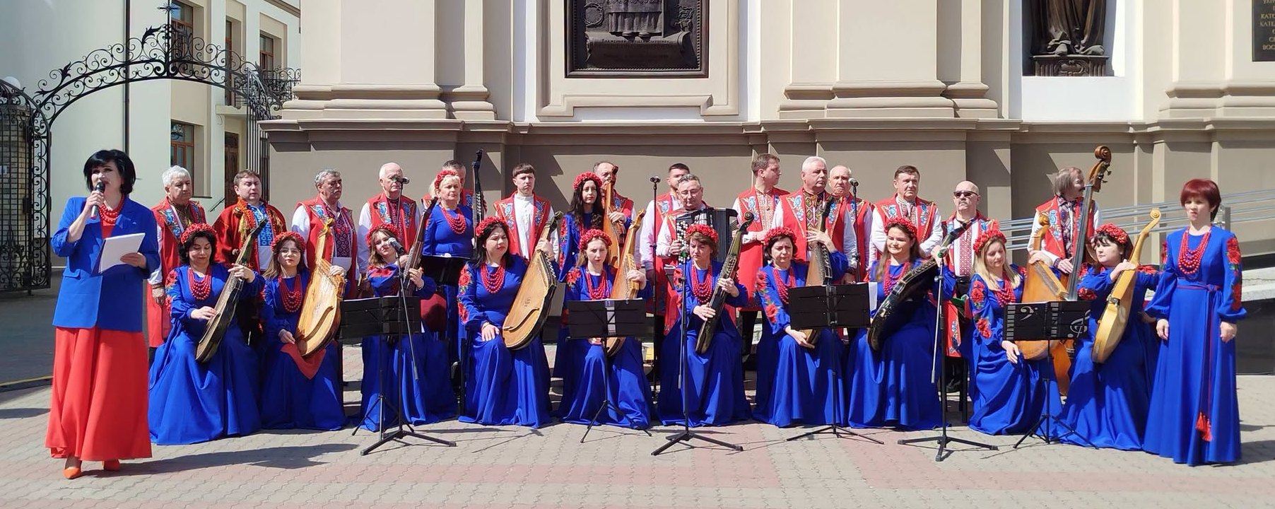 ВЕЛИКОДНЯ ПРОГРАМА МУНІЦИПАЛЬНОЇ КАПЕЛИ БАНДУРИСТІВ