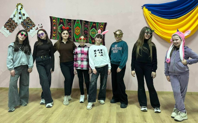 ДЕНЬ СМІХУ У БУДИНКУ КУЛЬТУРИ С. ТИСМЕНИЧАНИ