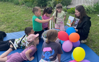 БІБЛІОПІКНІК  «ЛІТО. СПЕКА. ЗАПРОШУЄМО ДО БІБЛІОТЕКИ»