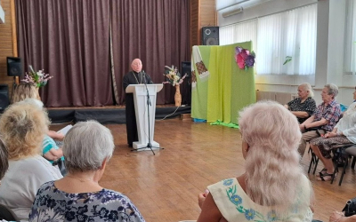 ГОДИНА ДУХОВНОСТІ У МІСЬКОМУ НАРОДНОМУ ДОМІ: РОЗМОВА ПРО ХРИСТИЯНСЬКІ СВЯТА ТА ДУХОВНІ ЦІННОСТІ